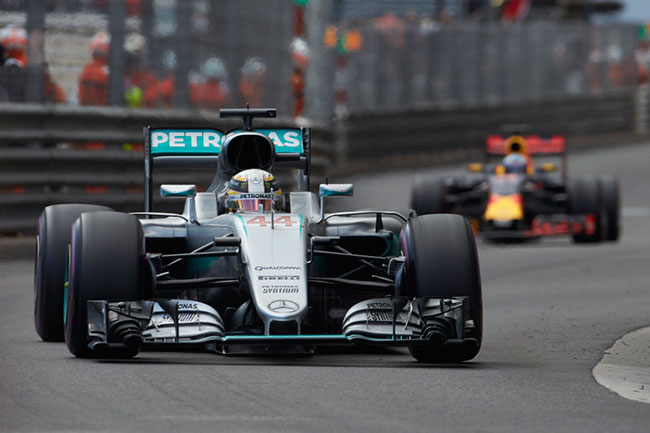 Hamilton rises to victory in chaotic Monaco GP